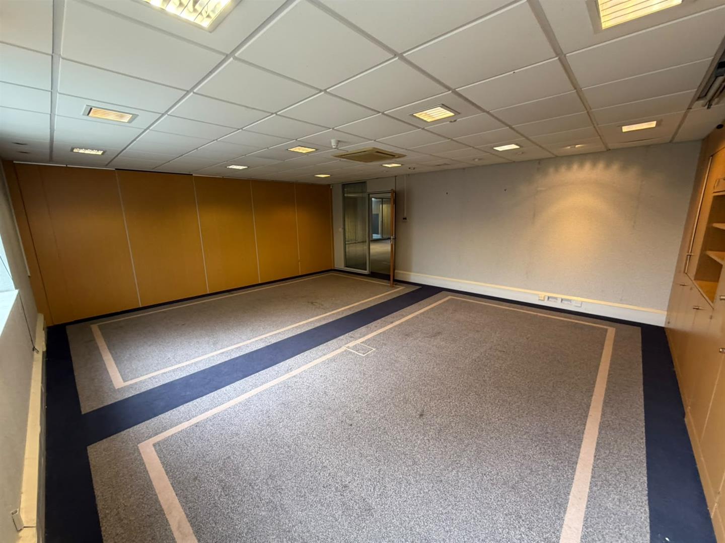 16, Hilton Square Pendlebury, Manchester, photo 7